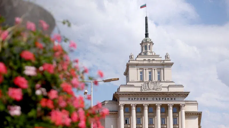 Ротация през 10 месеца, от трите партии в коалицията: Новите правила за председател на НС са факт