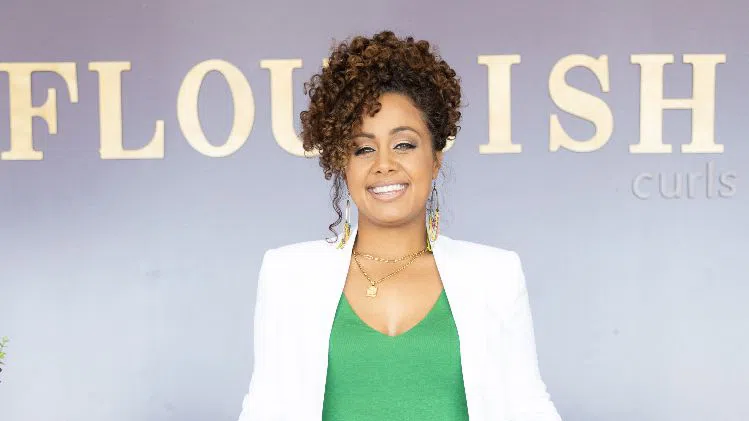 Бизнес за $1 млн., три работни дни седмично: Кариерата на една фризьорка в САЩ