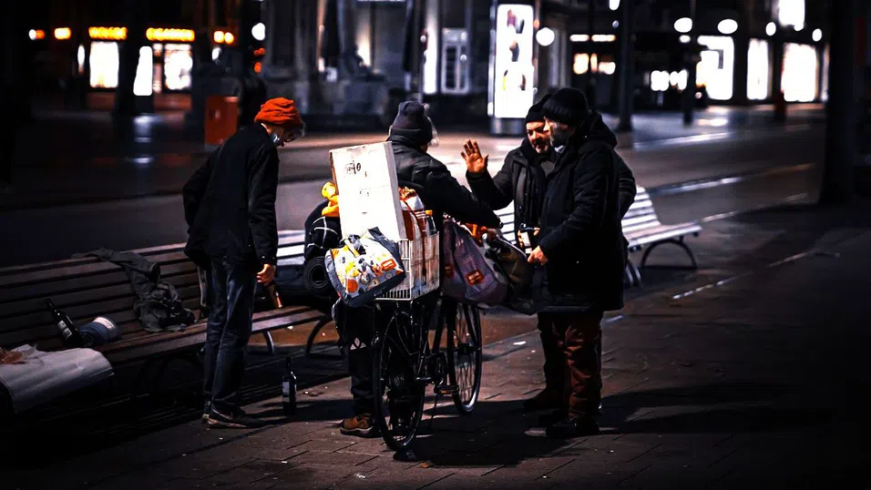 764 лв. линия на бедност за 2026: Тристранният съвет не постигна съгласие, КНСБ е против