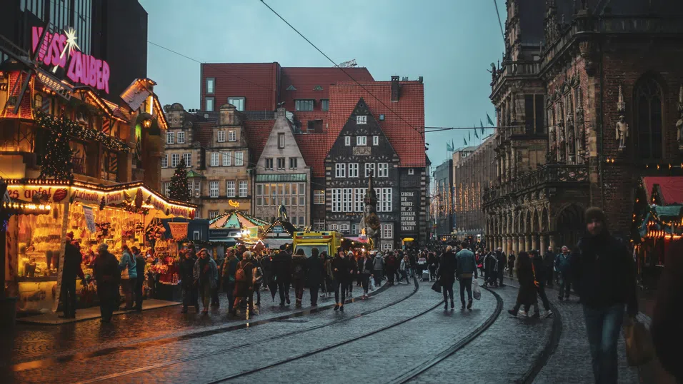 Инфлацията в еврозоната се е повишила до 2,2% през ноември