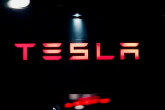 Тesla все повече се превръща в скъпа компания за всичко - освен коли