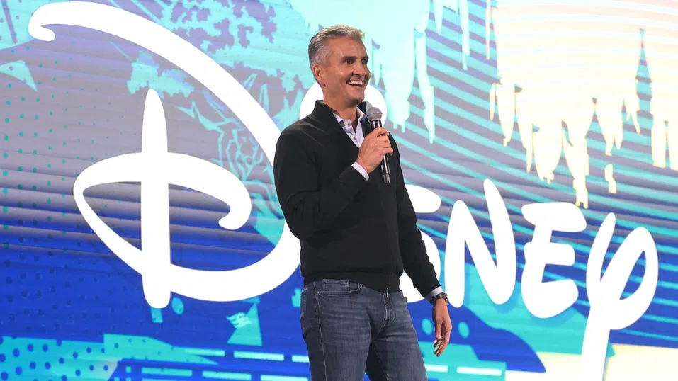 Смяна на върха в Disney: Шефът на парковете Джош Д’Амаро наследява Боб Айгър