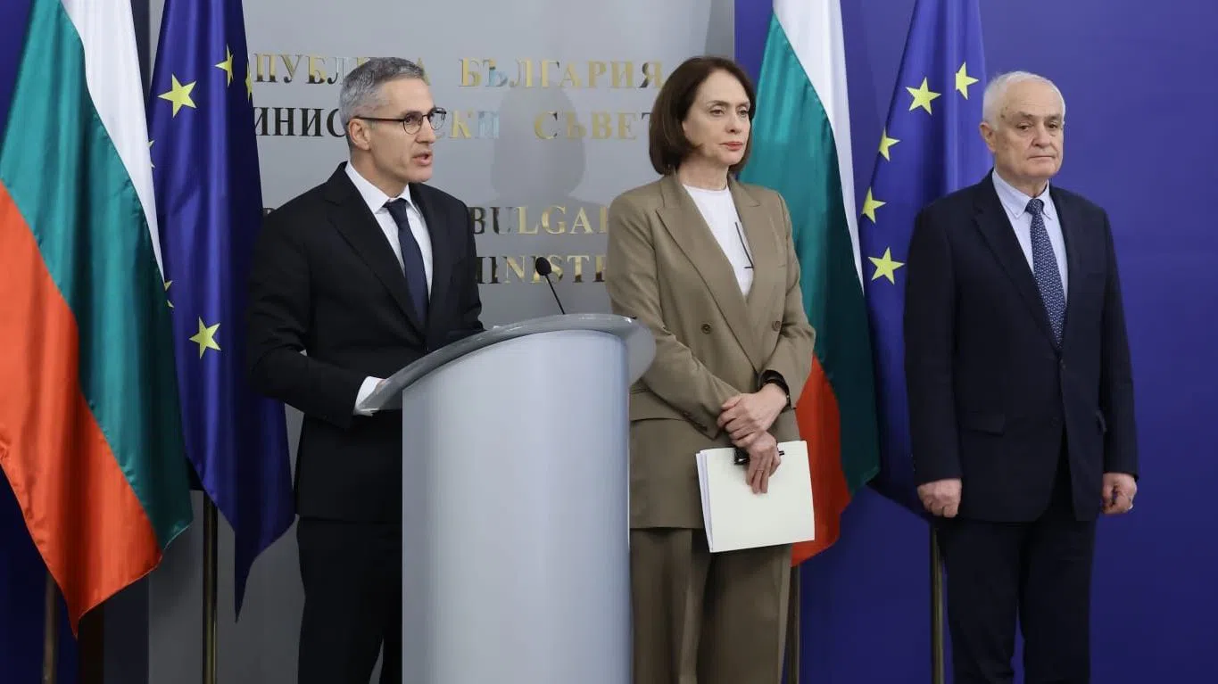 В МС се проведе извънредна среща за евакуацията на българите от Близкия изток