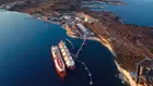 FT: Русия разширява сенчестия си флот за втечнен газ преди забраната на ЕС