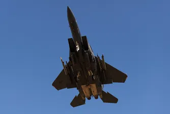 Американски F-15E е свален над Иран, Техеран публикува снимки на останките