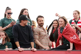 Холивудската звезда среща препятствия в строежа на новия стадион за футболния си клуб в Уелс