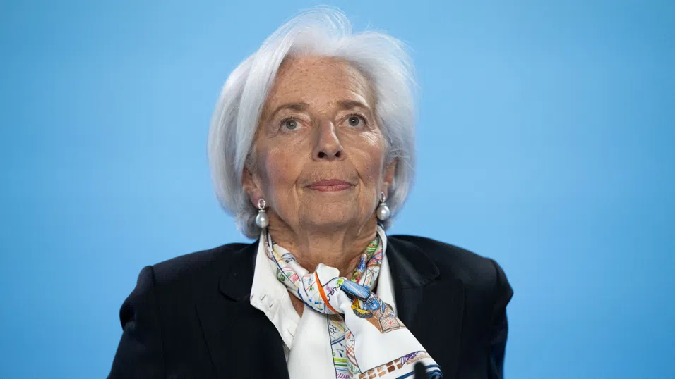 Различията между Фед и ЕЦБ за намаляване на лихвите може да са проблем за еврото, смята експерт