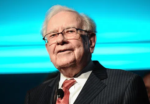 Бъфет може да спре даренията към фондацията на Бил Гейтс заради връзките му с Епстийн