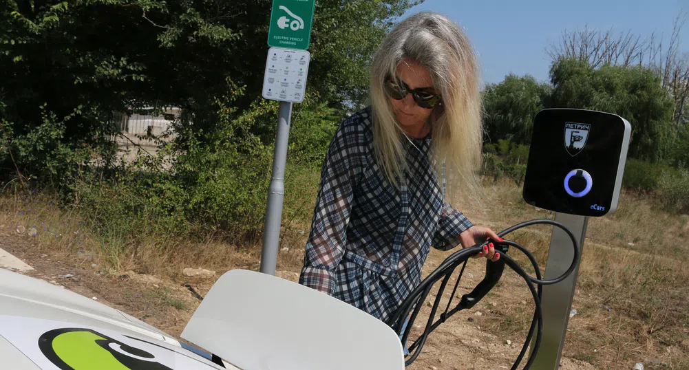 Travel by Electric - когато страстта към автомобилите се превърне в призвание