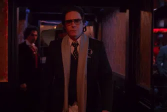 „Да се превърнеш в Карл Лагерфелд“: Историята на Краля слънце във висшата мода