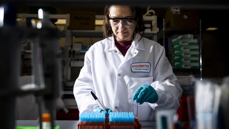 Moderna се срива под натиска на новите регулации и скептицизма на Белия дом