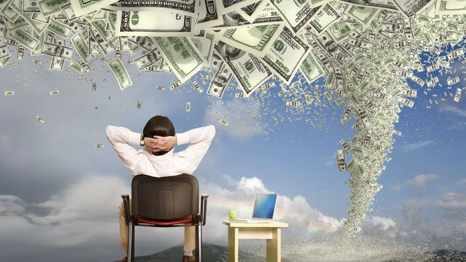 WSJ: С над 900% са скочили заплатите на част от изпълнителните директори през 2024 г.