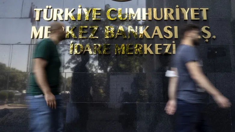 Инфлацията в Турция се охлажда за първи път от 8 месеца