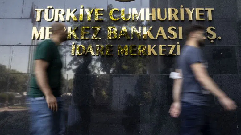 Инфлацията в Турция се охлажда за първи път от 8 месеца