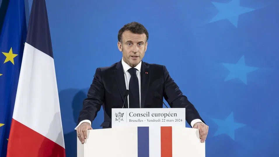 Какво ще се случи, ако Макрон подаде оставка? Дори ядрената опция едва ли ще спаси Франция