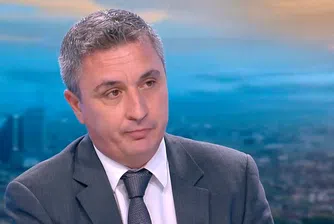 Александър Николов: Забраната за износ от „Лукойл“ ще струва на бюджета 100 млн. лв. месечно