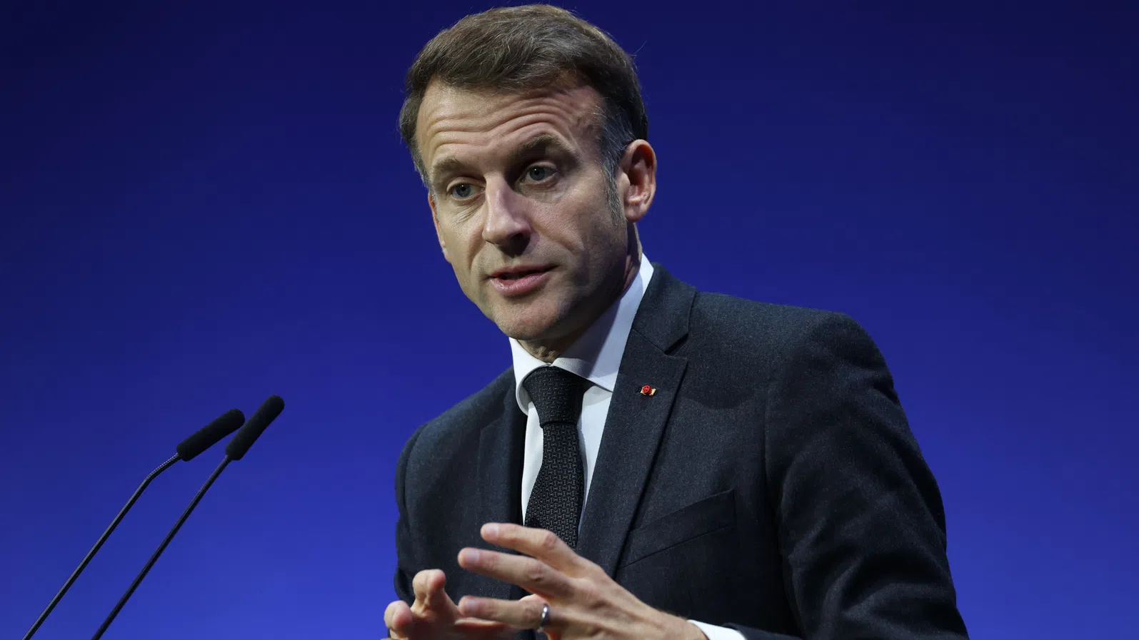 Френският президент Еманюел Макрон предупреди че Съединените щати при управлението