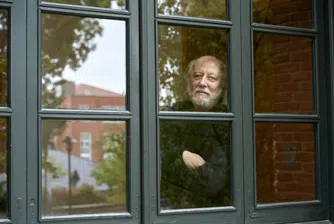 „Стана трудно да се живее“: Битието на елита в Унгария на Орбан