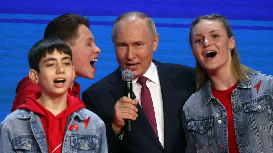 12 точки за Кремъл! Путин стартира руска Евровизия