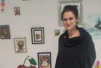 „Никой не купува от любезност“, казва художничката Весела Архангелова и допълва, че личният контакт с клиентите е едно от условията за успех