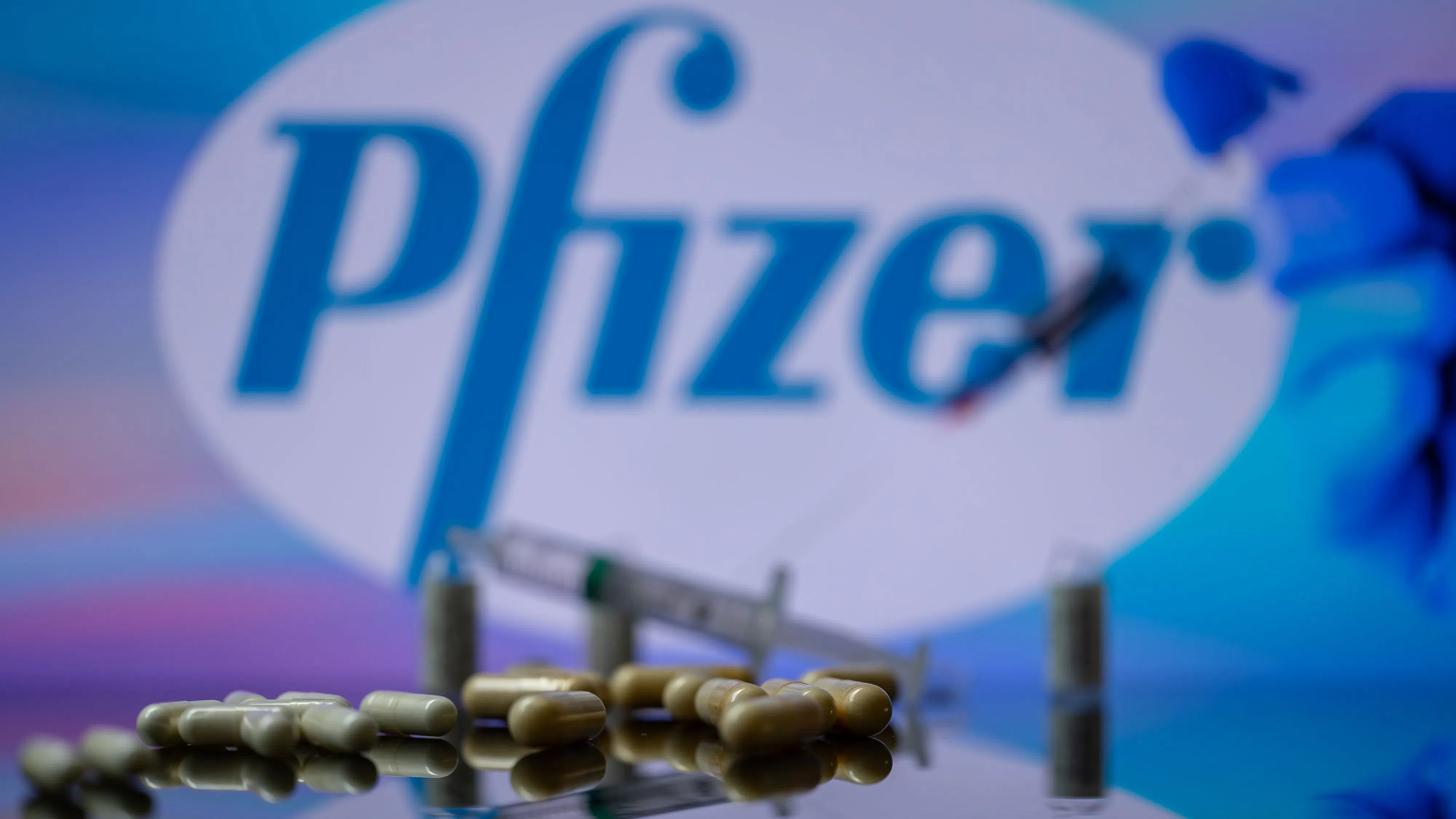 Pfizer надмина прогнозите за приходи и печалба за четвъртото тримесечие на 2024 г.