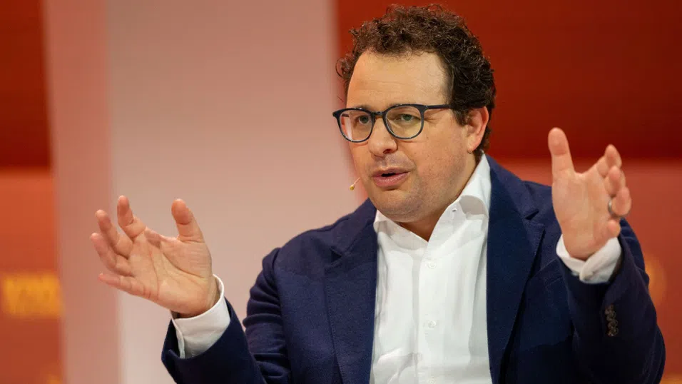 Ново облачно партньорство: Google и Anthropic обявиха сделка за десетки милиарди долари