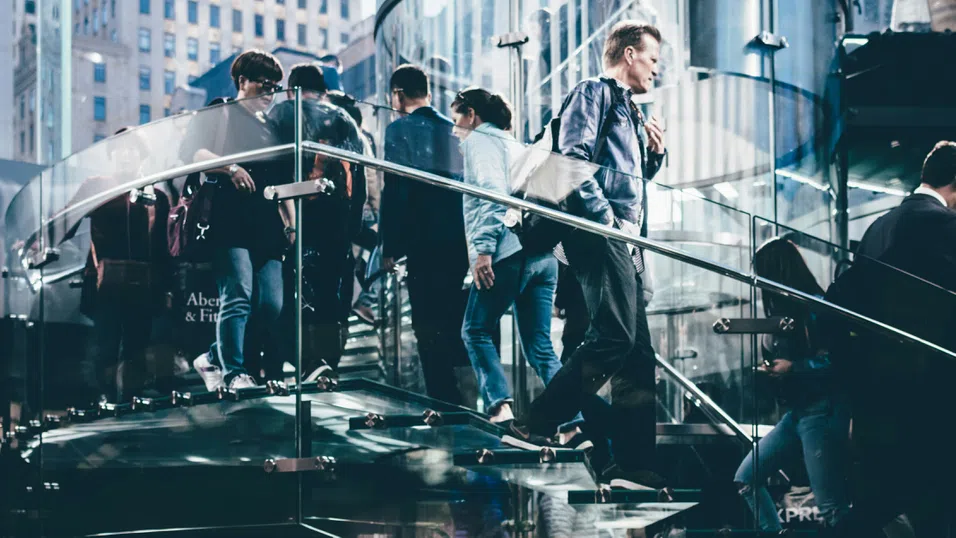 Чатботът на Ню Йорк нарушава закони и обърква бизнеса. Кметът няма нищо против