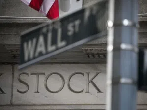 Концентрацията във „Великолепната седморка“ тежи: S&P 500 в спад въпреки широка пазарна подкрепа