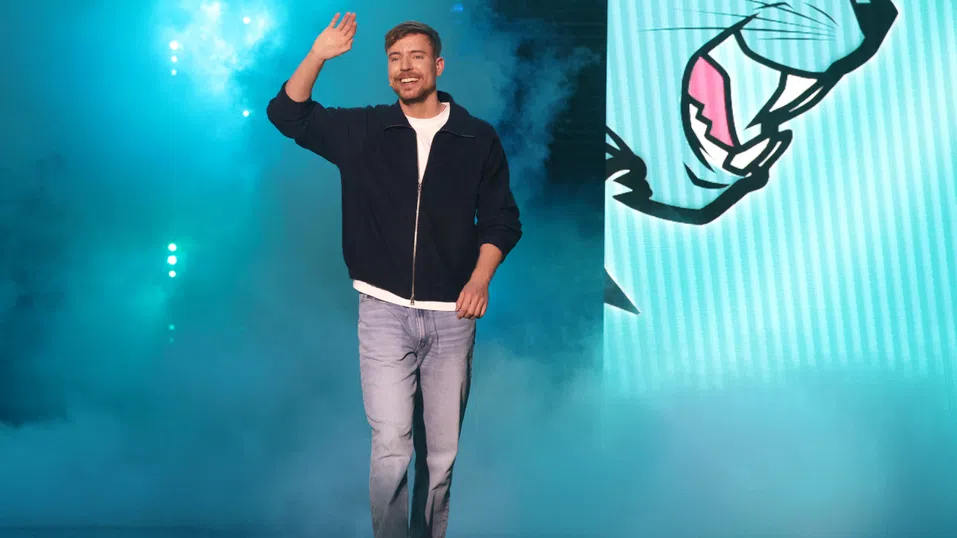 Инфлуенсърът милиардер MrBeast: Нямам чак толкова пари, мама ще плати сватбата ми