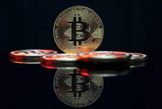 Биткойн падна под 63 000 долара след нова вълна от разпродажби