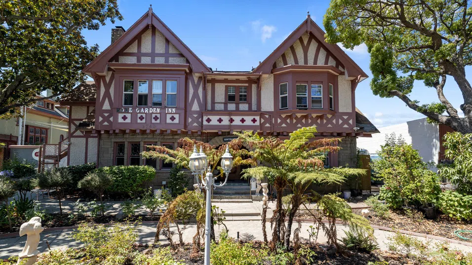 Рационалисти, код и вяра: Какво се случва в най-странната техноутопия на Силициевата долина