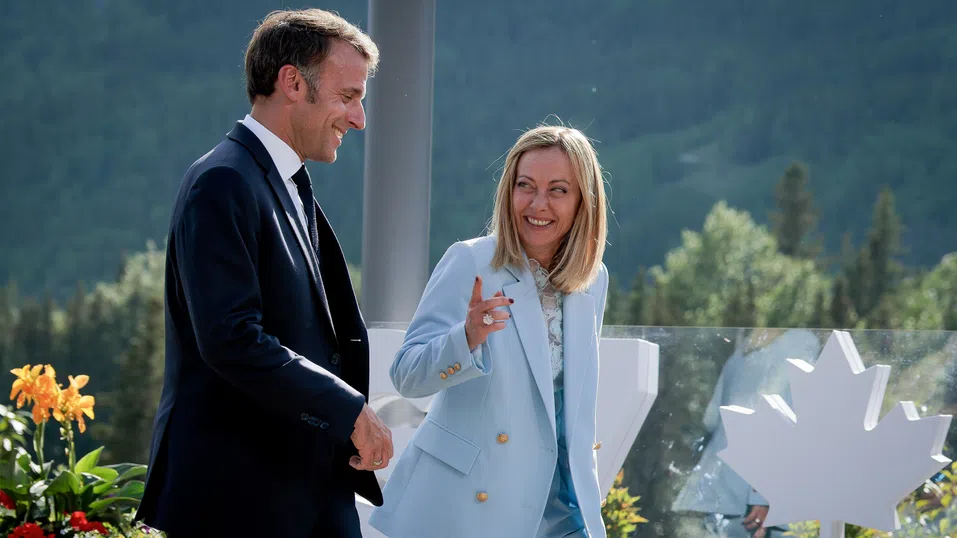 Италия беше „лошото момче“ на Европа. Сега Франция поема щафетата