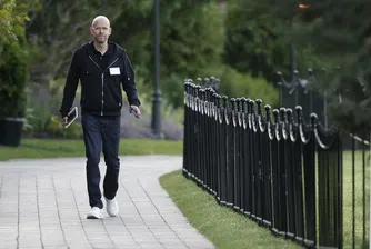 В сянката на собственото си творение: Даниел Ек се оттегля от Spotify, но запазва контрола