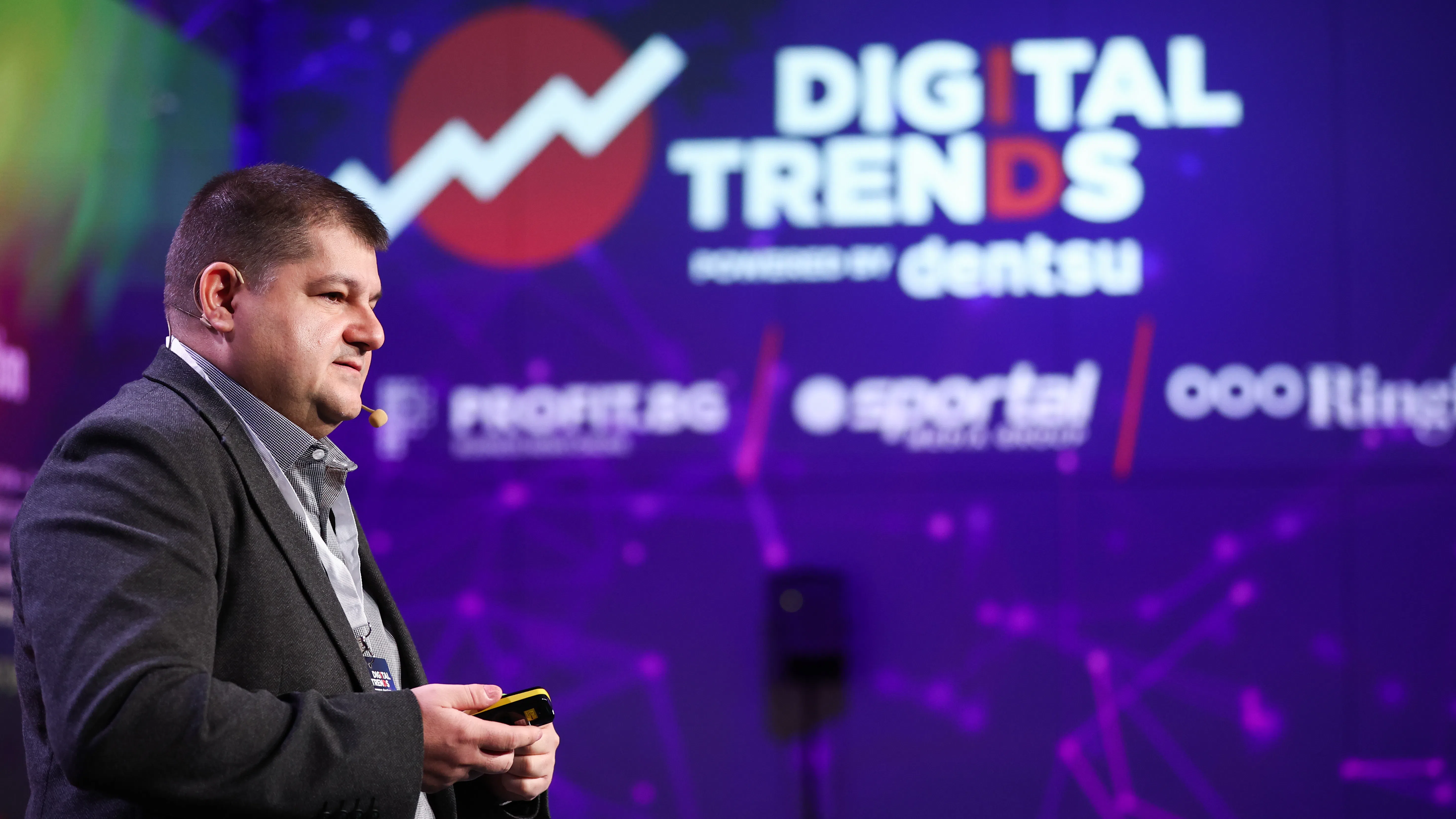 Доброслав Димитров по време на Digital Trends 2025: „Битките на бъдещето ще се водят не от армии, а от алгоритми“