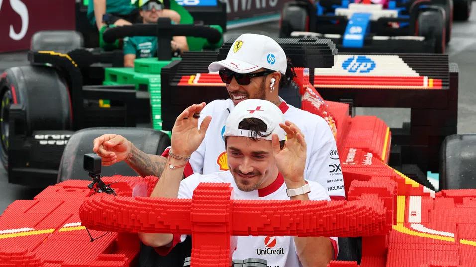 Да си построиш автомобил от Формула 1? Детската мечта на Lego вече е на пистата