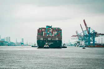 Новата мисия на AI: Да помогне на бизнеса да се ориентира в търговската война