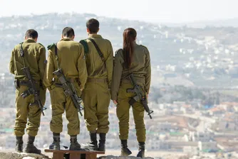 След като прекратяването на огъня с Хамас се провали в средата на март, страната пое контрола над още територии, които сега възлизат на около 50%