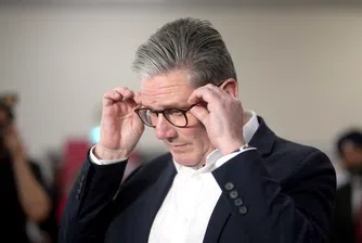 Враговете на Киър Стармър го наричат късметлия: те казват, че той се е възползвал от бедствието на торите и е победител по подразбиране. Истината обаче е по-любопитна и впечатляваща