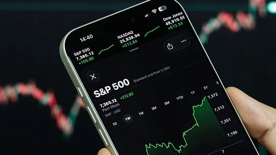 Спад в AI сектора може да свали S&P 500 до 5000 пункта, предупреждава стратег от Panmure Liberum