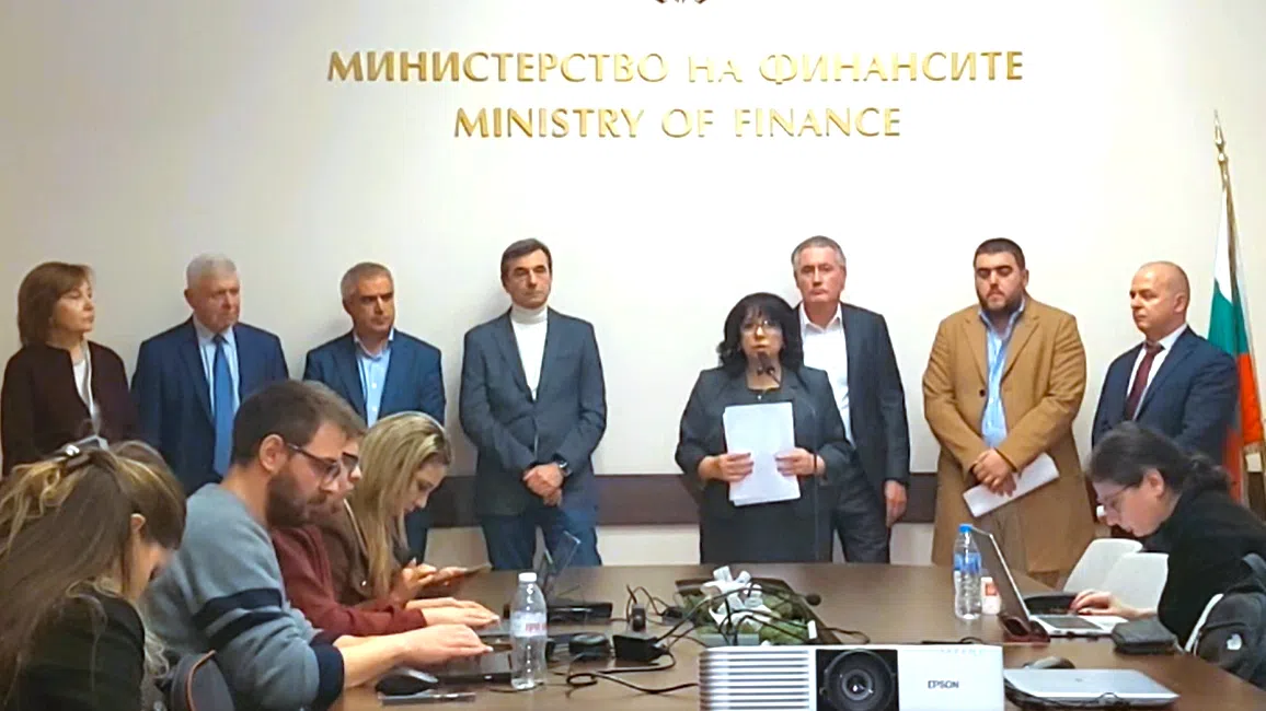 Синдикатите, бизнеса и властта са постигнали съгласие за бюджета, внасят го в НС в понеделник