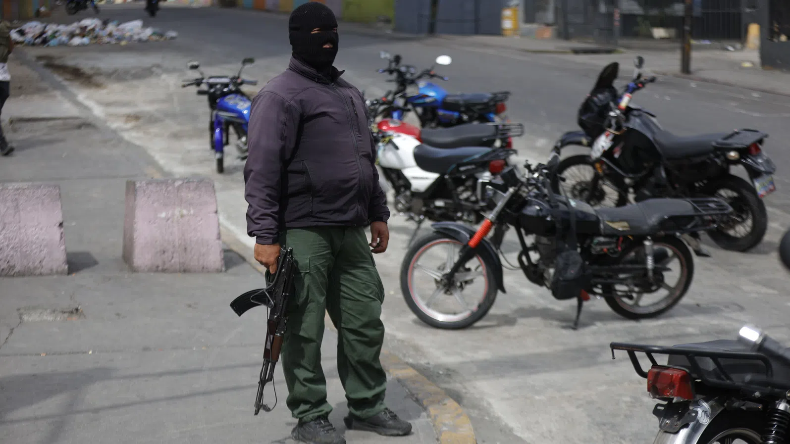 Правителството на Венецуела започна репресивна кампания след залавянето на Николас