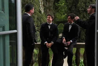 Tuxedo Society: Клубът, който продава мечтата за живот на върха