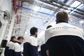 Stellantis претърпя драматичен срив на акциите - какво следва за автомобилния гигант