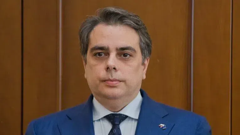 Асен Василев: Очаквам малки смени в кабинета, нямаме време за дълги преговори