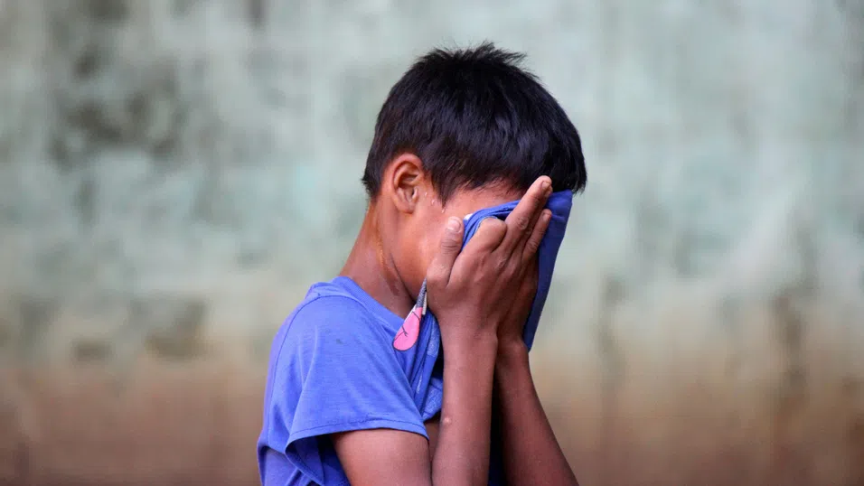 Просия на живо: Кой печели от страданието на хората в TikTok