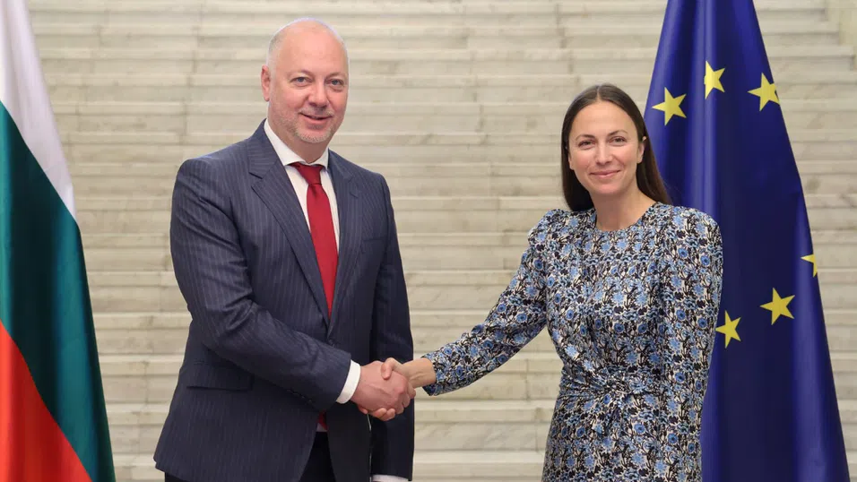 Премиерът Желязков се срещна с докладчика за готовността ни за еврото Ева Майдел