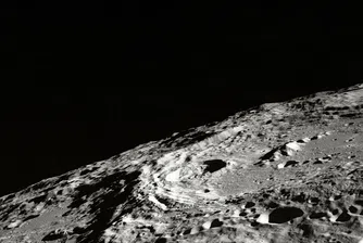 Докато САЩ, Китай и частни компании подготвят добив на ресурси на Луната, Европа иска да изгради собствена икономика извън Земята – с роботи, AI и ядрена енергия