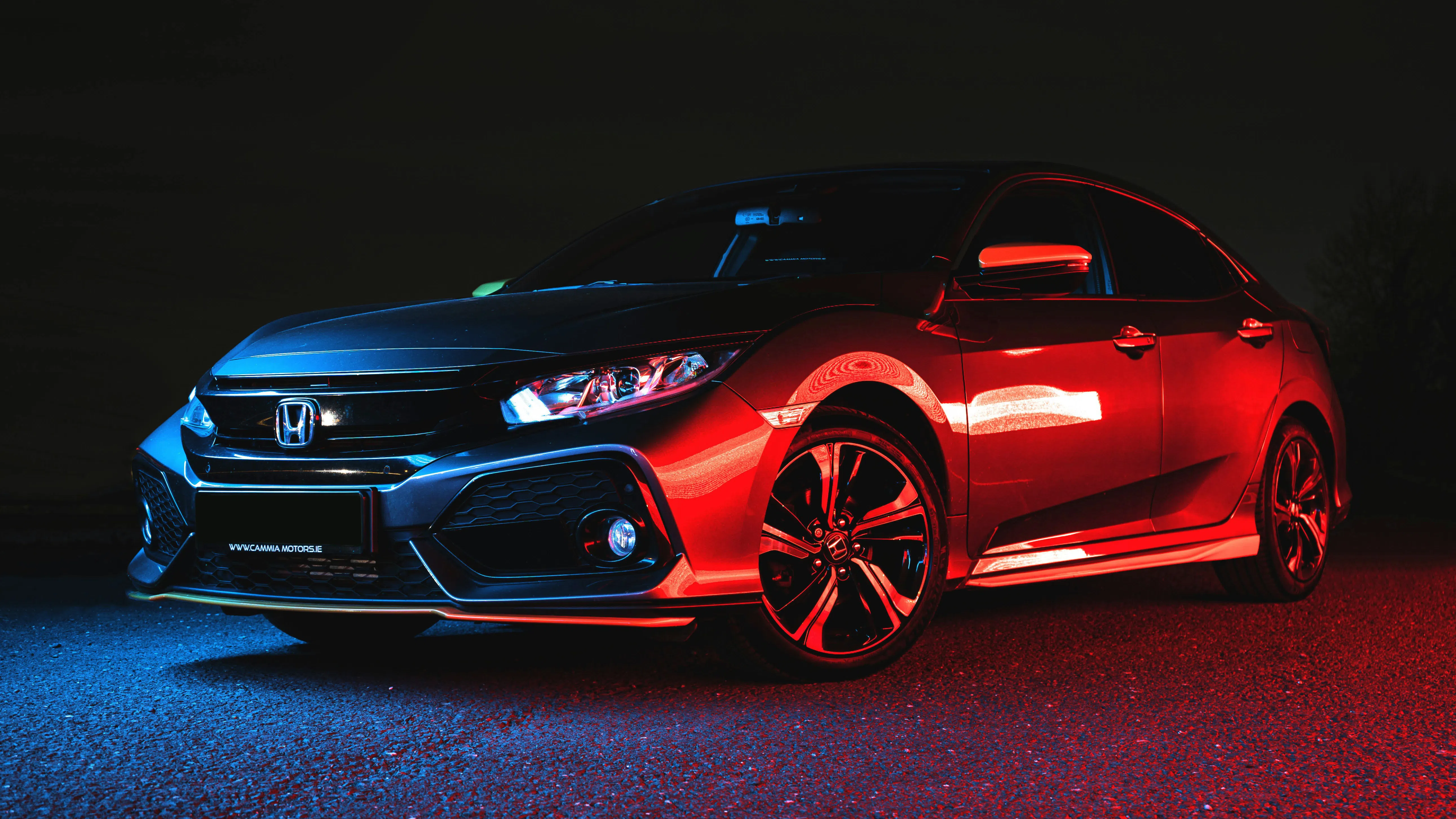 Тримесечната печалба на Honda се свива наполовина. Митата удрят японските производители по-тежко от очакваното