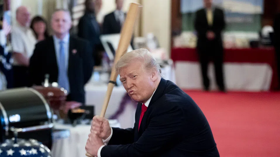 Търговската сделка като бейзбол: Тръмп вкара спортна стратегия в преговорите по митата