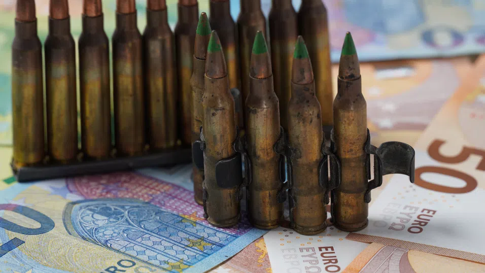 Защо Словения блокира сделките, а ЕС не иска? Залозите в търговията на оръжие с Израел